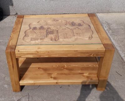 Tavolino rettangolare piccolo con intagli fatti a mano - LM-MC027