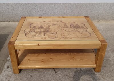 Tavolino rettangolare grande con intagli fatti a mano - LM-MC028