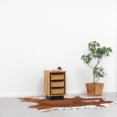 Comodino 3 cassetti – LM-RE023