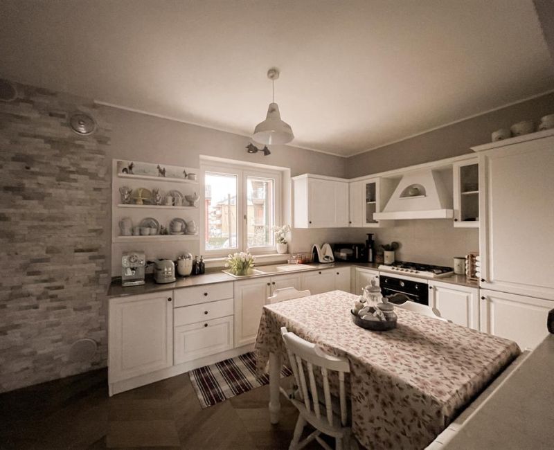 Cucine rustiche in legno elementi